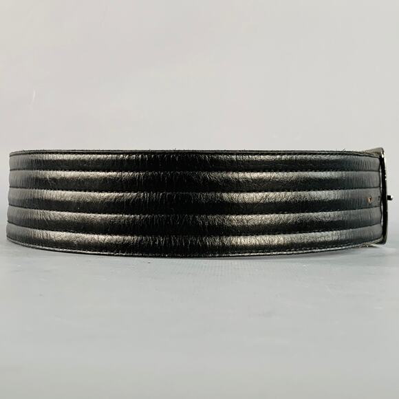 YVES SAINT LAURENT Size M Black Quilted Leather Belt - Picture 2 of 6